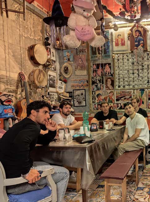 Naples: Authentic Family Home Lunch with Music Show & Spanish Quarters Tour - Practical details that matter