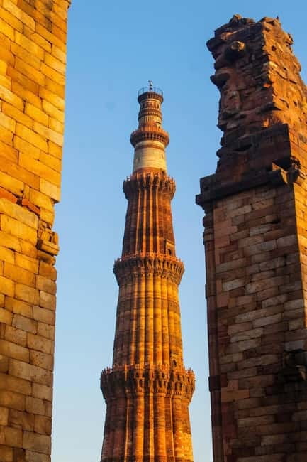 New Delhi: Qutub Minar Light & Sound Show Tour - What the light and sound show is really like