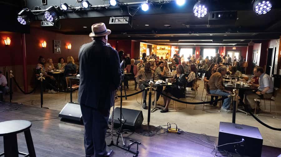 New Orleans: Dew Drop Inn Guided Tour with Live Blues Show - Who will get the most from this experience