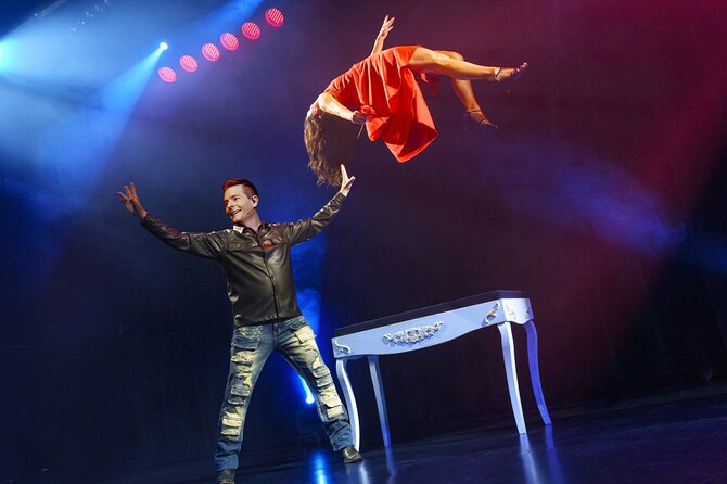 Niagara Falls, Canada: Wild Magic Show Ticket - What happens during the 90-minute show