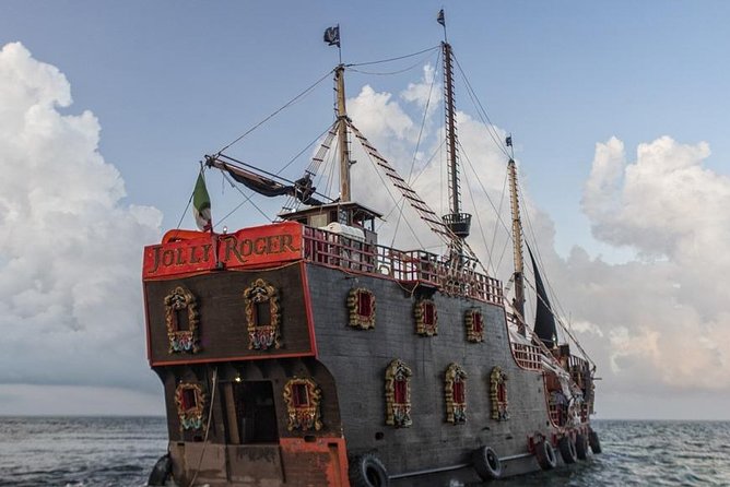 Night Pirate Show in Cancun aboard a Pirate Ship Lobster Dinner - Is this a good family night?