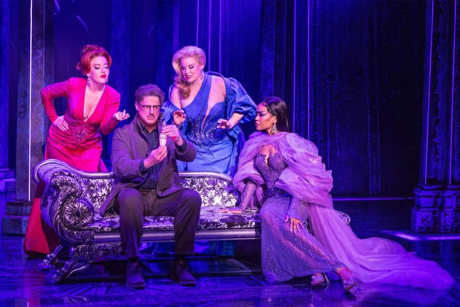 NYC: Death Becomes Her the Musical on Broadway - What the musical comedy is really about