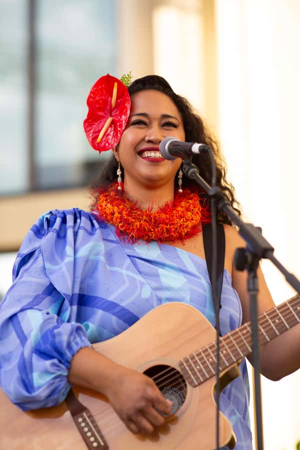 Oʻahu: Nā Lei Aloha Lūʻau & Dinner or Cocktail Show Option - Price, timing, and practical value