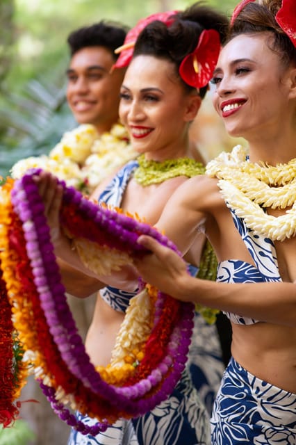 Oʻahu: Nā Lei Aloha Lūʻau & Dinner or Cocktail Show Option - What makes the non-profit model valuable