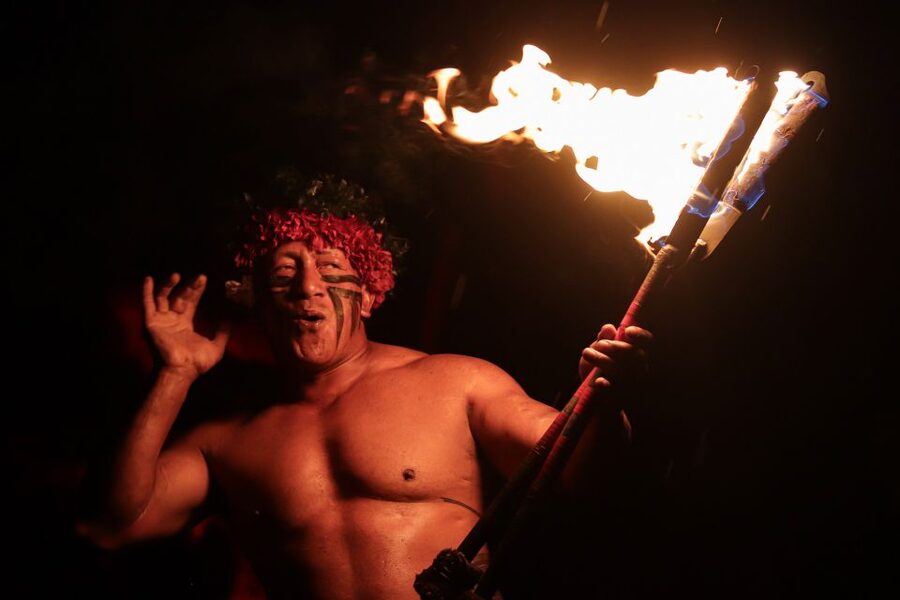 Oahu: Chief's Luau Dinner Show - The imu ceremony and what it adds