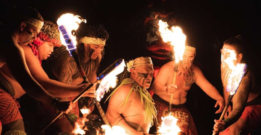 Oahu: Chief's Luau Dinner Show - A buffet with familiar Hawaiian flavors