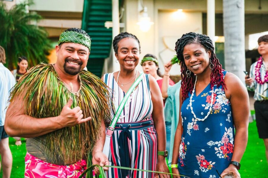 Oahu: Ka Moana Luau Dinner and Show at Aloha Tower - My practical verdict