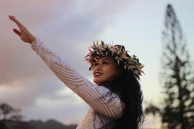 Oahu: Mauka Warriors Luau Honoring Polynesia's Forgotten History - The stage show: history, hula, and fire knives
