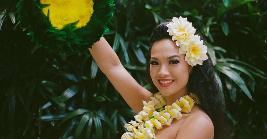 Oahu: Pa'ina Luau Waikiki at Waikiki Beach Marriott Resort - Arriving on the third floor of the Marriott