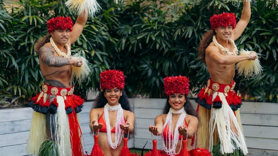 Oahu: Pa'ina Luau Waikiki at Waikiki Beach Marriott Resort - Who should book the Paina Waikiki Luau?