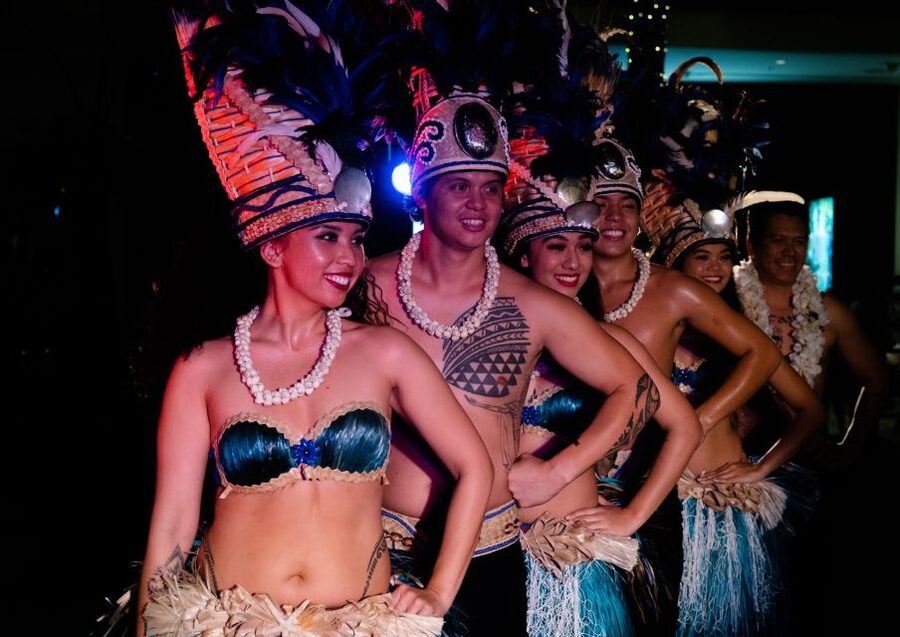 Oahu: Queens Waikiki Luau - What is on the buffet