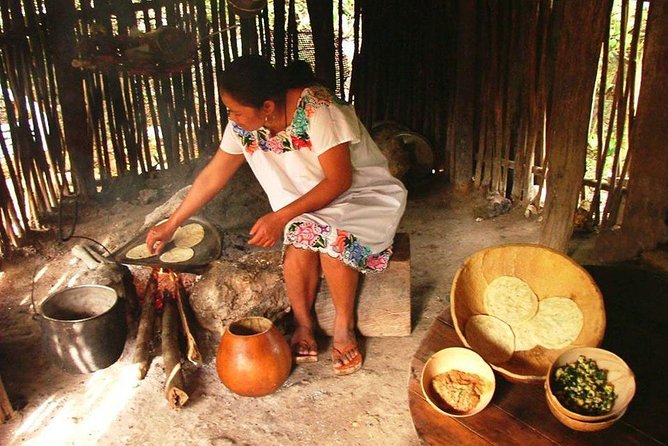 Oncelife experience of CHICHEN ITZA NIGHT SHOW. Cenote and Valladolid included. - Who will enjoy this tour most?