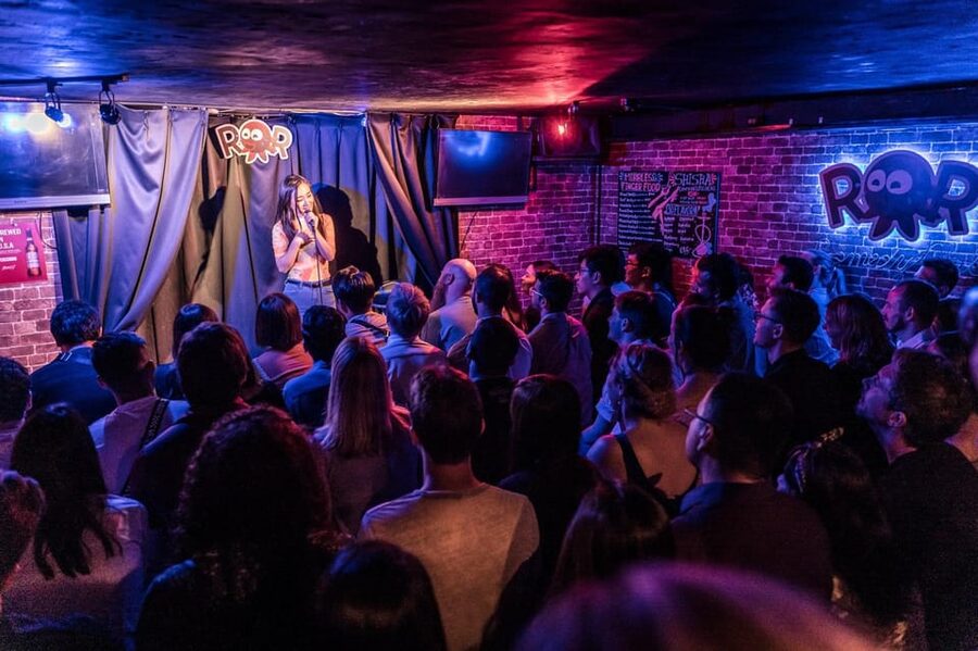 Osaka: English Stand Up Comedy Show at Osaka Comedy Club - Comedy as a friendly introduction to life in Japan