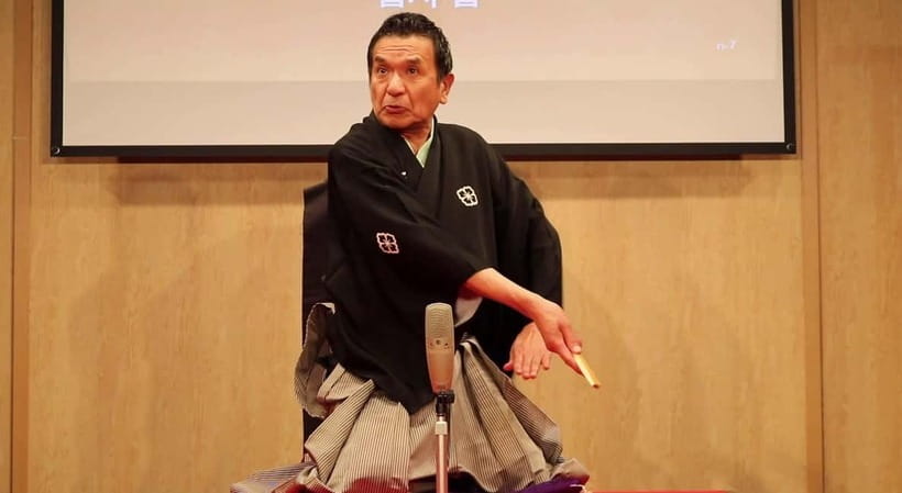 Osaka: Rakugo Comedy Show with Multilingual Subtitles - Is the 10,000 to 11,000 yen price fair?