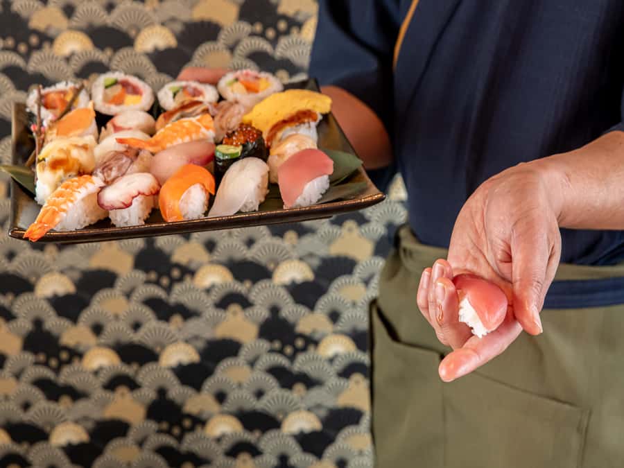 Osaka: Sumo Show & Experience w/ Optional Kimono & Hot Pot - Is the $77 Ticket Good Value?