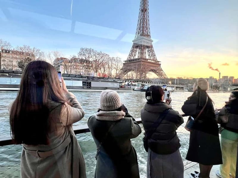 Paris: Day or Evening River Cruise with Musical Ambiance - The route from Les Invalides to Musée d’Orsay