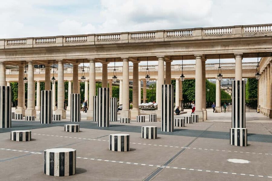 Paris: Emily TV Show Locations Guided Walking Tour - Avenue de l’Opéra and La Boulangerie Moderne