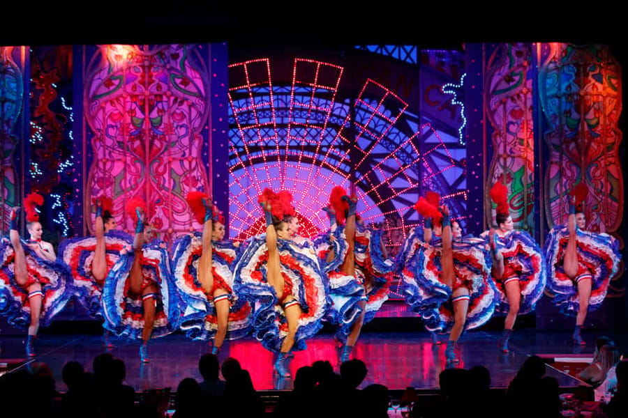 Paris: Evening Sightseeing Tour and Moulin Rouge Show - Key points to know before booking