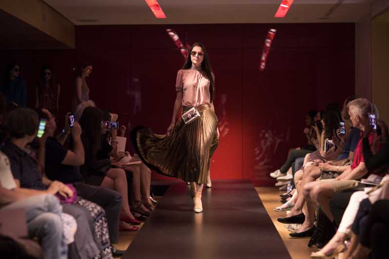 Paris: Fashion Show at Galeries Lafayette Haussmann - Key Points Before You Book