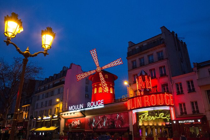 Paris Moulin Rouge 3-Courses Dinner with Wine and Show - The auditorium, tables, and comfort level