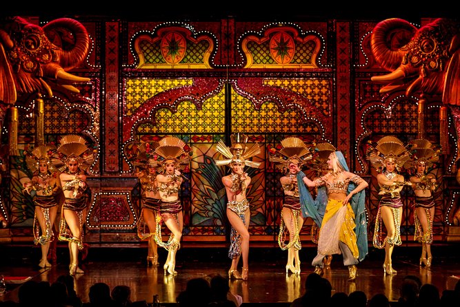 Paris Moulin Rouge Cabaret Show and Dinner - What You See During Féerie
