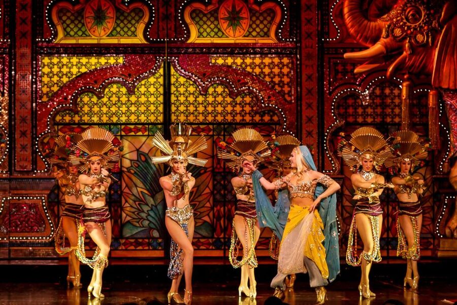 Paris: Moulin Rouge Cabaret Show Ticket with Champagne - The timing: two hours on the schedule, less time on stage