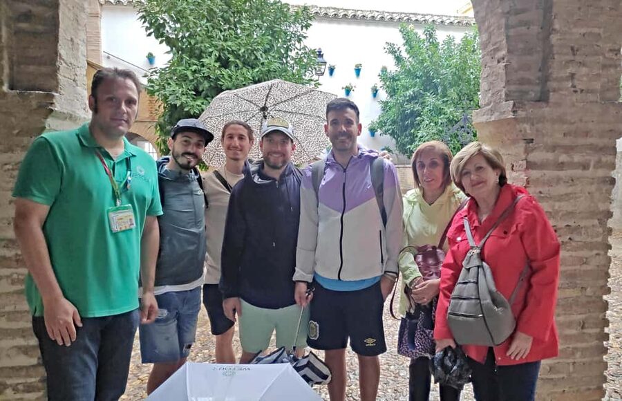 Patios of Córdoba: natural and traditional show. - Access, timing, and cancellation