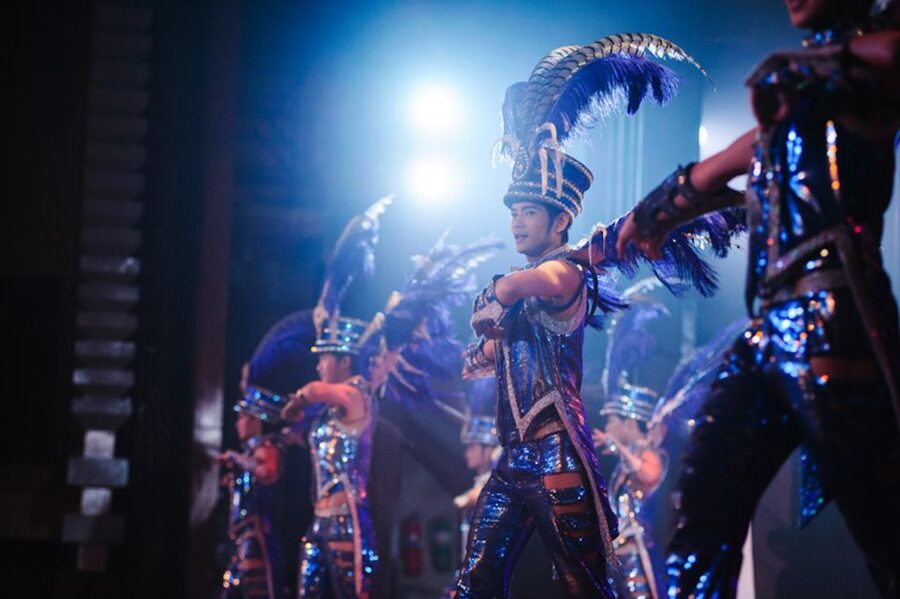 Pattaya: Alcazar Cabaret Discounted Admission Ticket - Choosing between standard, deluxe, and VIP seats