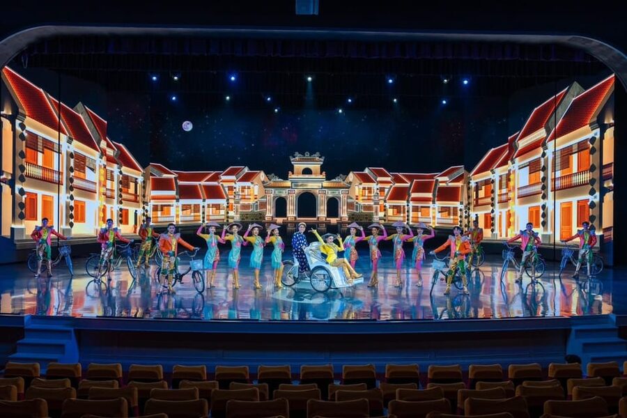 Pattaya: Colosseum Show Experience - The $12 ticket and what it really covers