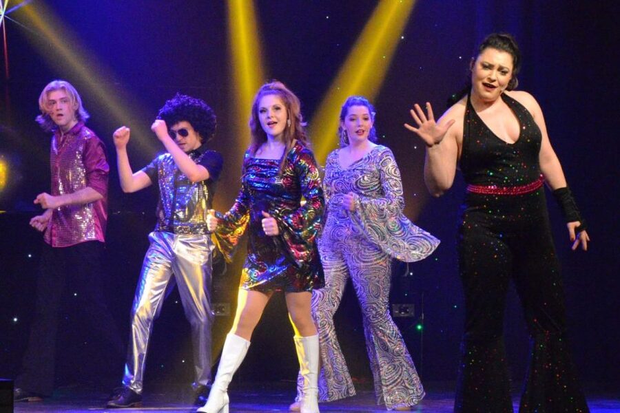 Pennsylvania: Jukebox Jive Variety Show - A four-decade jukebox in Pennsylvania