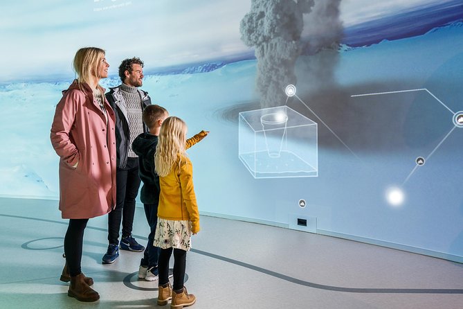 Perlan - Wonders of Iceland Experience - How long you need inside Perlan