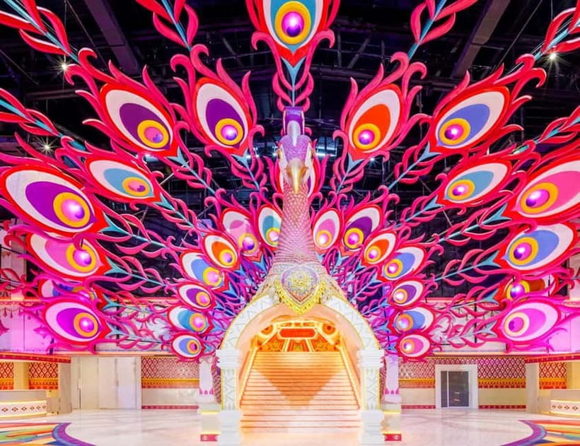 Phuket: Carnival Magic Theme Park and Show Experience - Arriving before 6 P.M. and getting your bearings