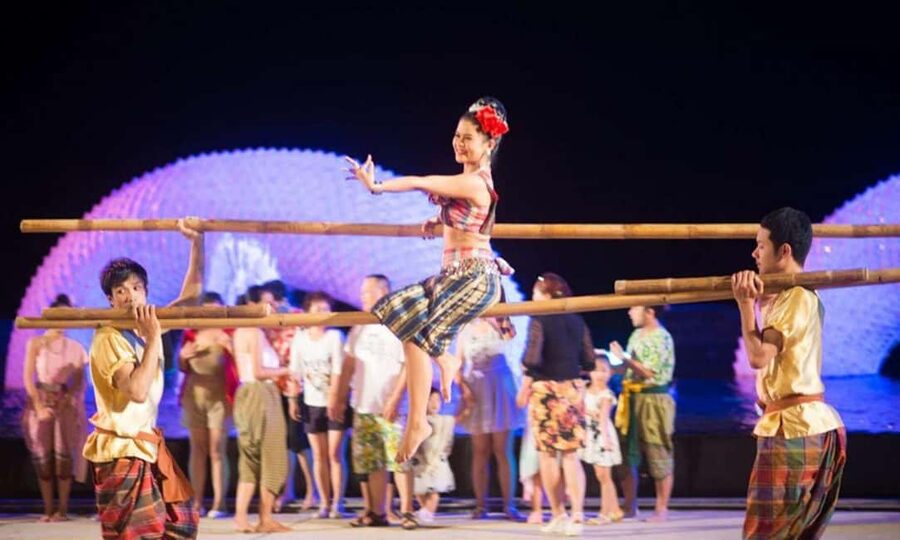 Phuket: Siam Niramit Show with Optional Dinner - Should you arrange the round-trip transfer?