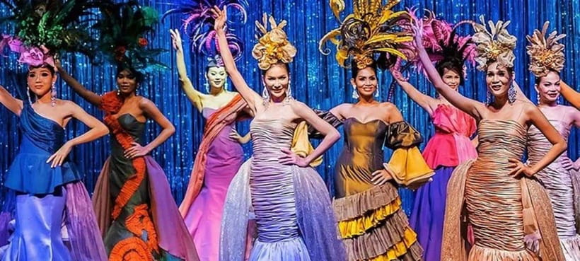 Phuket: Simon Cabaret Show Admission Ticket With Transport - Entering the Theater and Exchanging Your Ticket