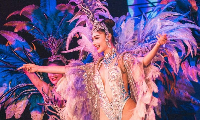 Phuket: Simon Cabaret Show Tickets Optional First 3 Rows - Who Will Enjoy Simon Cabaret Most