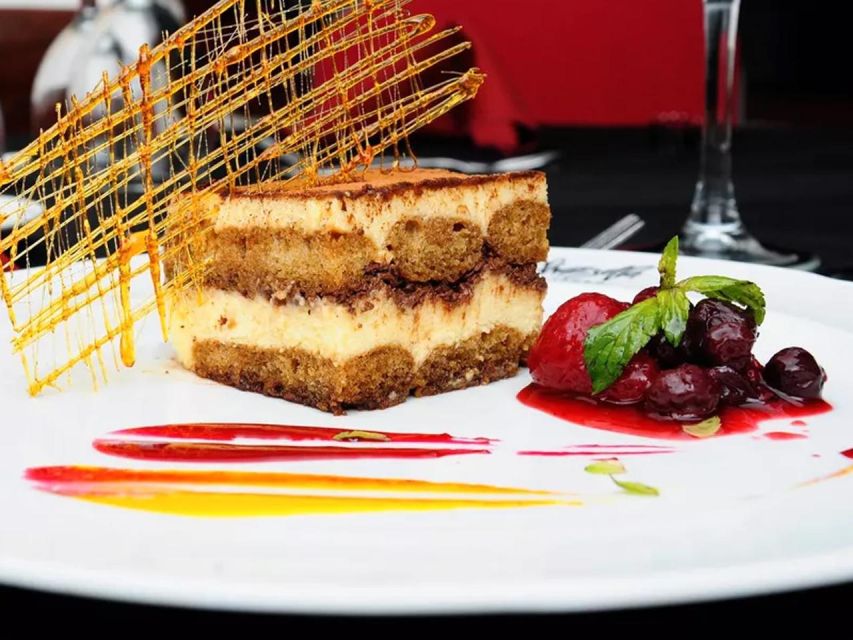 Piazzolla Tango: Only Show + Beverages - Dinner before the theater