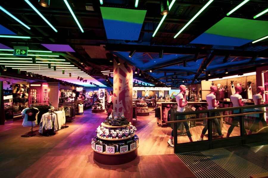 Picadilly Circus: Hard Rock Cafe Set Menu Lunch or Dinner - Why Piccadilly Circus is part of the experience