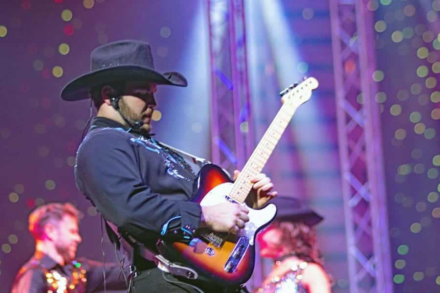 Pigeon Forge: Country Tonite Theatre Show Ticket - What kind of night is Country Tonite?