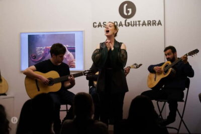 Authentic Fado Show, Port Wine & Handmade Instruments