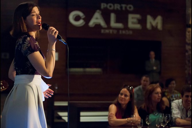 Porto: Cálem Cellar Tour, Live Fado Show and Wine Tasting - Why this Cálem evening works