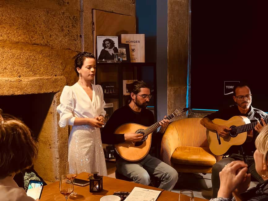 Porto: Traditional Fado Show with Welcome Drink - Practical details before you book