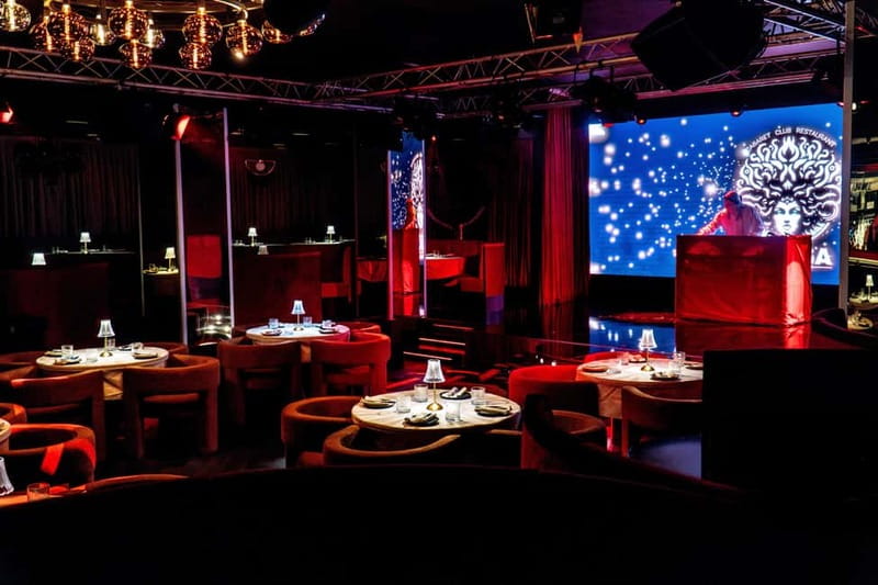 Prague: Cabaret Show at Medusa - Nightlife Prague - Who will enjoy Medusa most