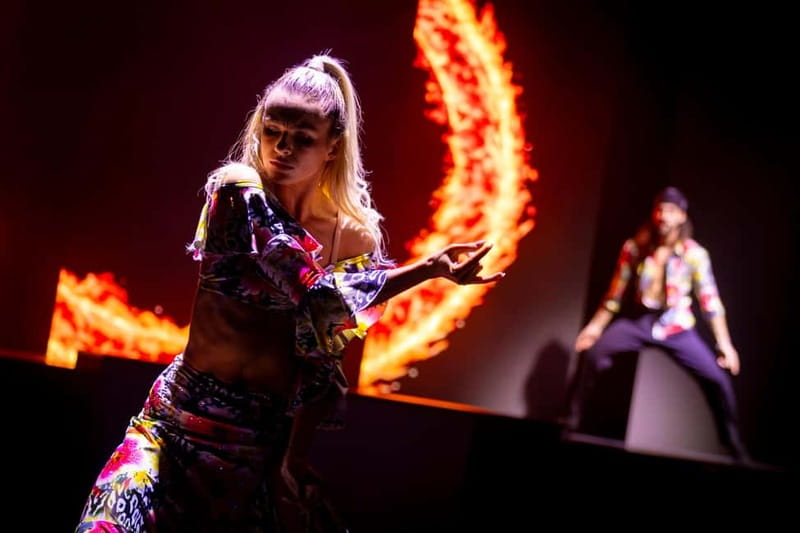 Prague: Love2dance Show In Hybernia Theatre - Why the professional cast matters