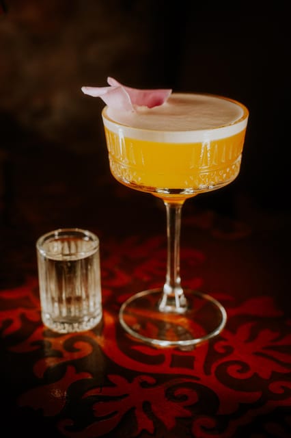 Prague: Saturday Stand-Up Comedy Night in English - The bar, cocktails, and after-show conversations