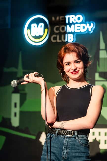 Prague: Sunday Live Music & Stand-Up Comedy Night in English - An English comedy night beside Charles Bridge