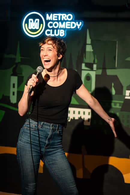 Prague: Sunday Live Music & Stand-Up Comedy Night in English - Planning the evening around Metro Comedy Club