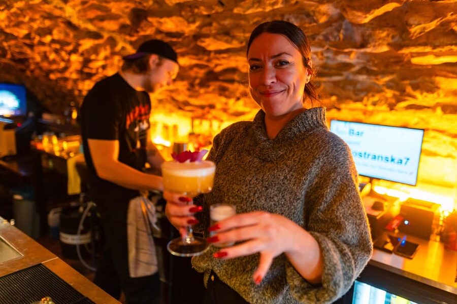 Prague: Wednesday Stand-Up Comedy in English - Arriving at Metro Comedy Club in Malá Strana