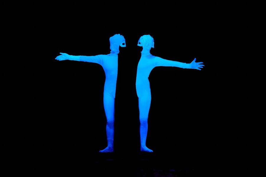Prague: WOW Show Black Light Theater - Is $31 a fair price for 65 minutes?