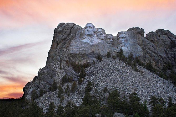 Premiere Private Black Hills Tour: Mt Rushmore, Crazy Horse & Custer State Park - Key points to know before booking