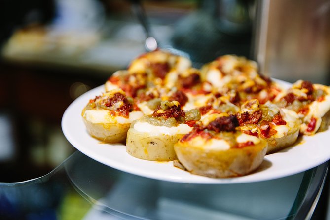 Private Barcelona Night Tapas Tour with Flamenco Show - Cava and local wine along the route